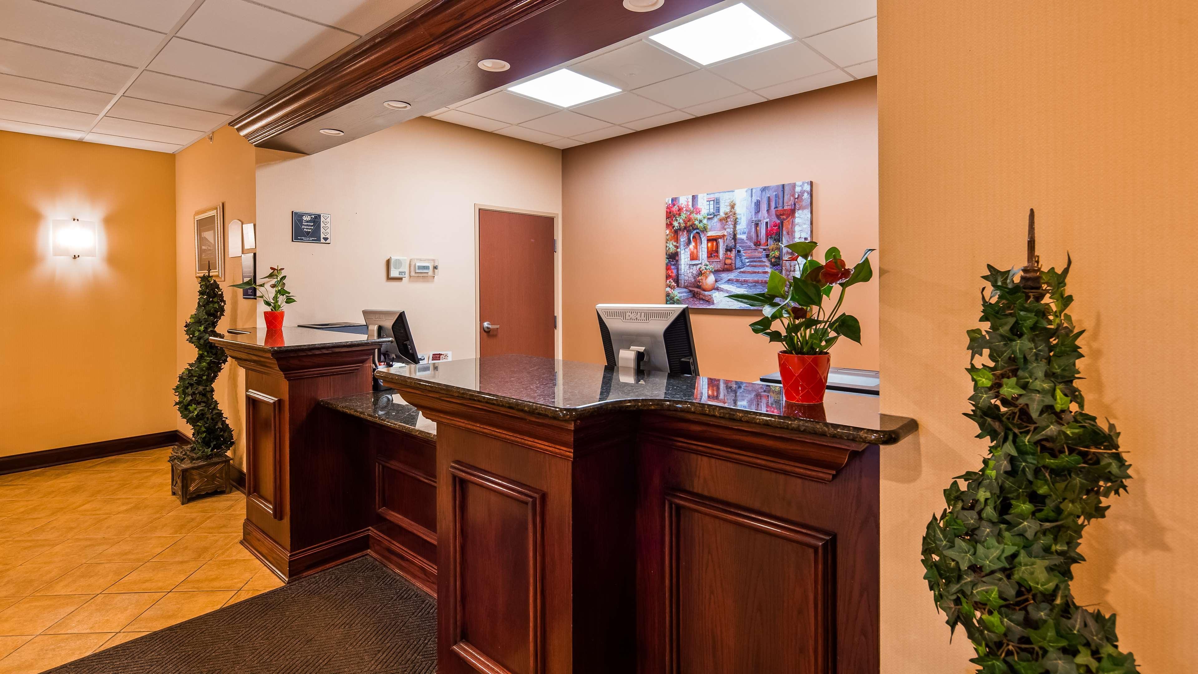 Best Western Plus Victor Inn & Suites Exteriér fotografie