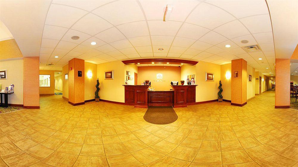 Best Western Plus Victor Inn & Suites Exteriér fotografie