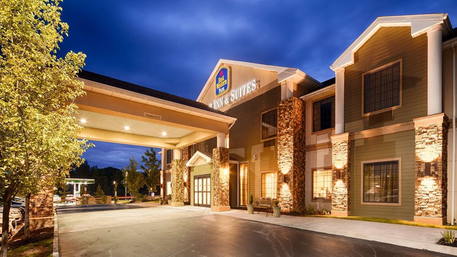 Best Western Plus Victor Inn & Suites Exteriér fotografie